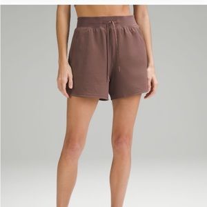 Lululemon License to Train High Rise Short 4”